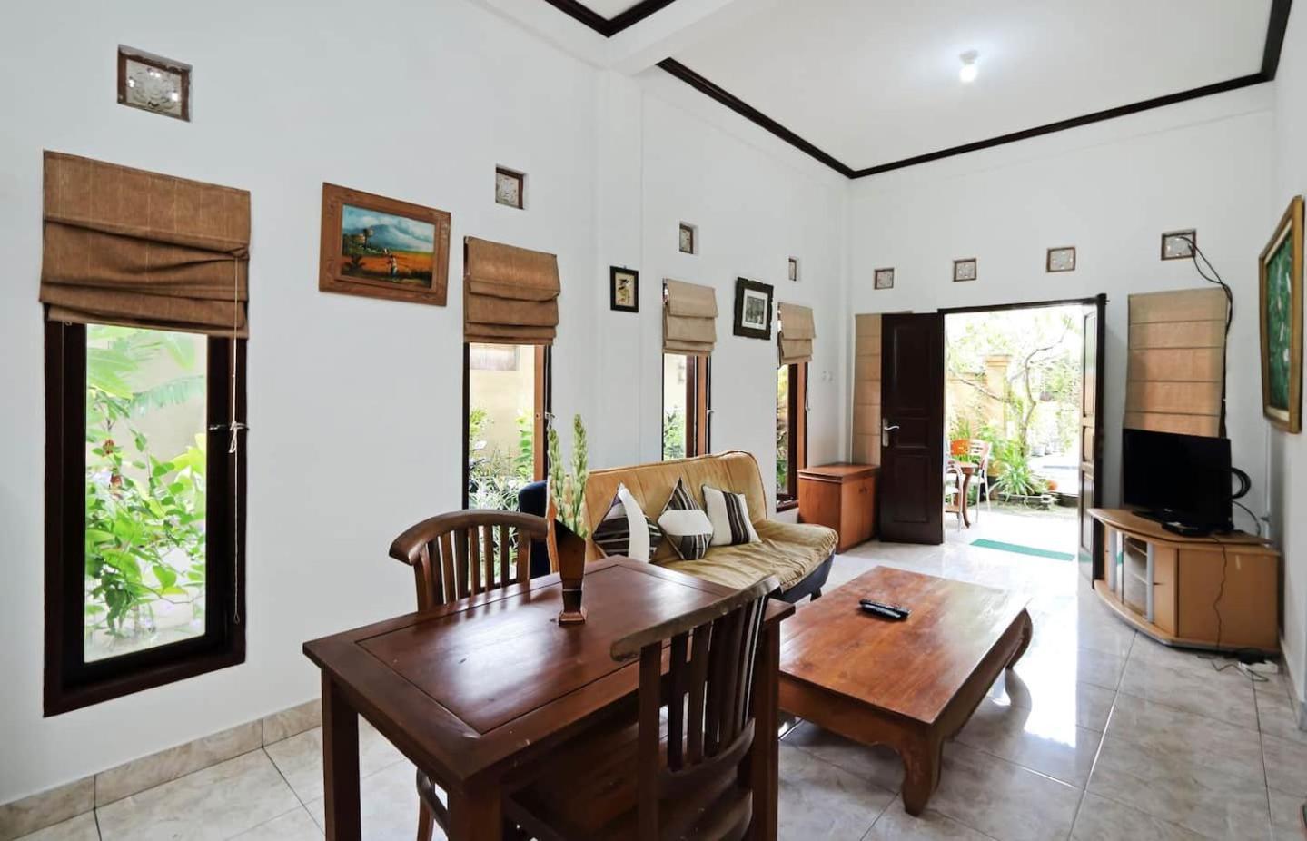 Rumah Akira Seminyak Екстериор снимка